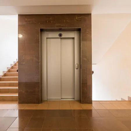 Piatkowo Urban Retreat Apartment Poznan